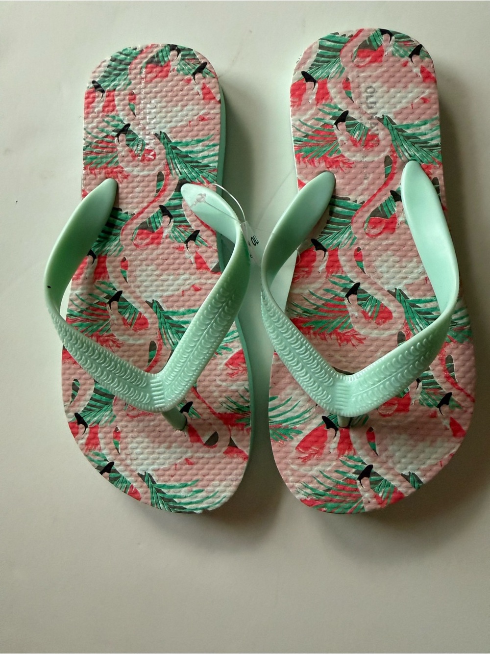 Old navy girls kids 1-2 flamingo flip flops